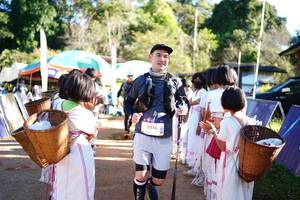 BIB: 2850
                            <button type="button" onclick="openModal(19052089)" class="btn btn-primary btn-sm float-right btn-popup" data-toggle="modal" data-target=".modal-high-quality">
                        <i class="fas fa-shopping-cart"></i> Add to Cart
                    </button>
                                            <button type="button" onclick="isThisMe(19052089, true)" class="btn btn-success btn-sm float-right btn-popup btn-isme hidden" data-toggle="tooltip" data-placement="bottom" title="นี่คือรูปของคุณใช่ไหม คลิกที่นี่เพื่อเอาเข้าอัลบั้ม">
                        <i class="fas fa-plus"></i> Add to album
                    </button>
                    <button type="button" onclick="isThisMe(19052089, false)" class="btn btn-warning btn-sm float-right btn-popup btn-isnotme hidden">
                        <i class="fas fa-ban"></i> Remove from album
                    </button>